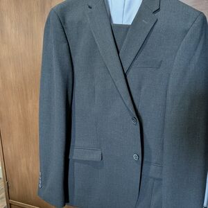 Egara Charcoal Men's Suit